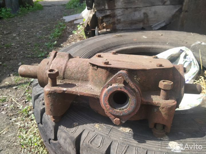 Редуктор на жатку жвн 6
