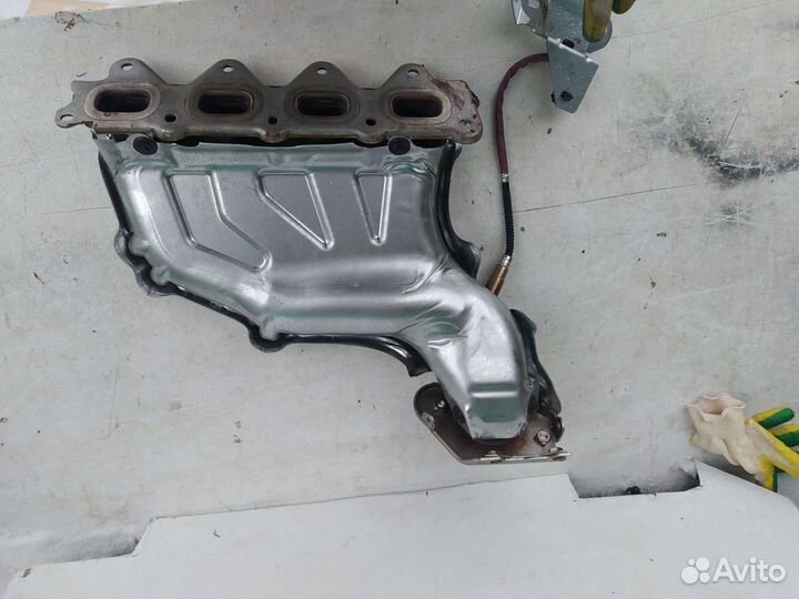 Выпускной коллектор Рено Дастер Аркана