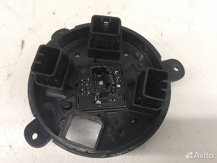 Переключатель регулировки зеркала