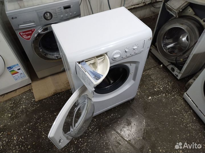 Hotpoint-Ariston 5кг 40см стиральная машина