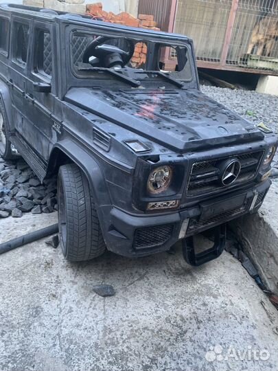 Детский автомобиль на аккумуляторе