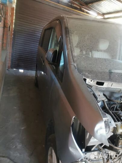 Nissan serena c25 на запчасти