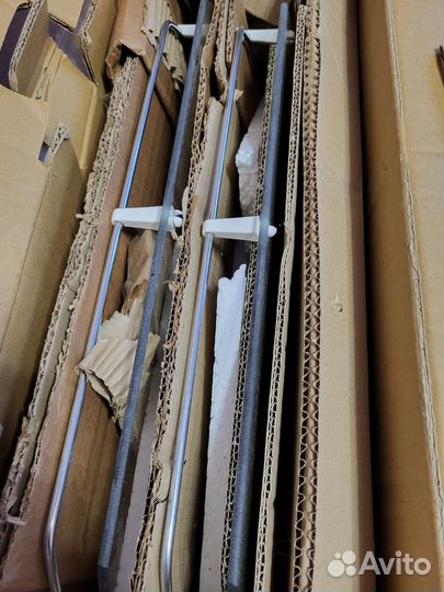 Полка IKEA utrusta стеклянная