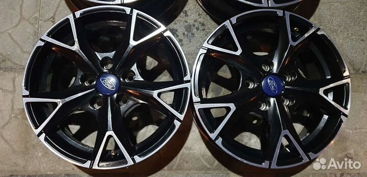 Литые диски на Ford Focus R15 5x108