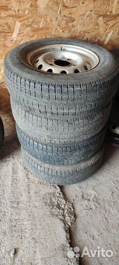 Комплект колес Шевроле нива р15 на дисках