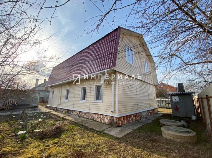 Дом 76,1 м² на участке 11,8 сот.