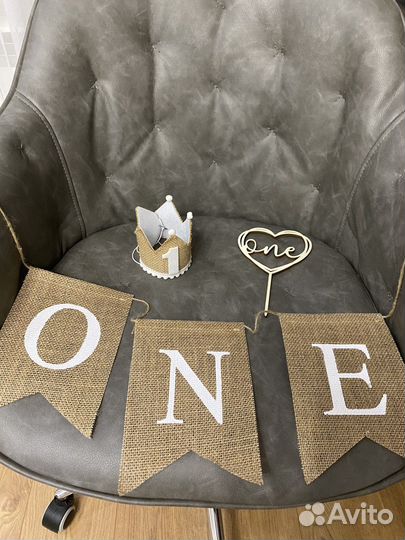 Топпер в торт, корона и гирлянда на годик