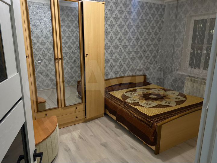 2-к. квартира, 54 м², 1/9 эт.