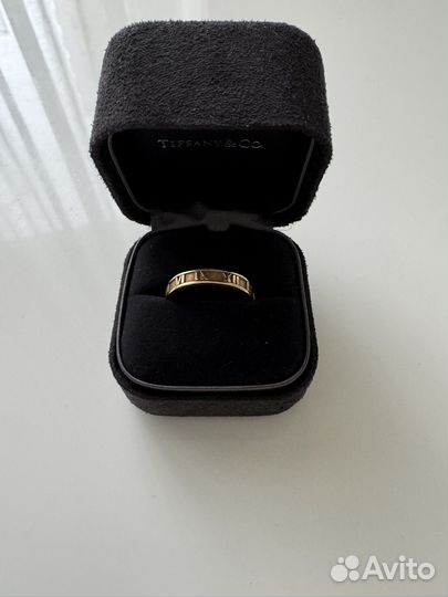 Золотое кольцо tiffany
