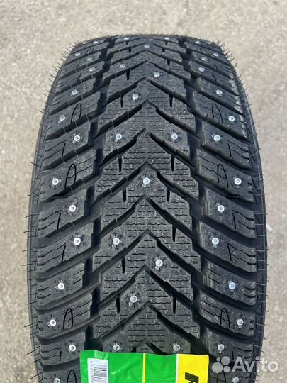 Kapsen IceMax RW516 215/55 R18 118T