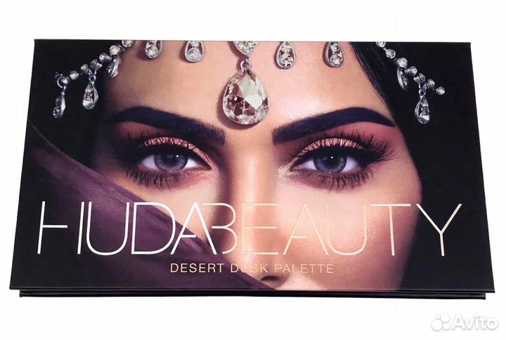 Huda Beauty Desert Dusk Eyeshadow Palette