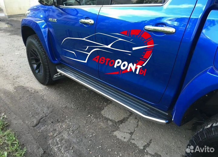 Пороги площадка Toyota Hilux