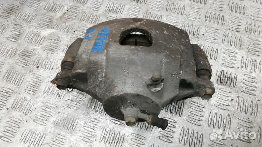 Суппорт тормозной передний правый KIA cerato 1 (2B