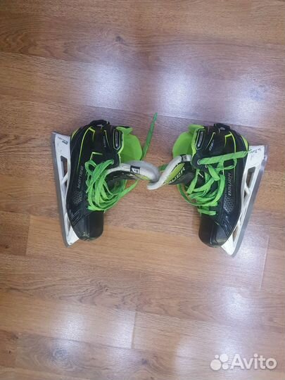 Коньки вратарские хоккейные от bauer