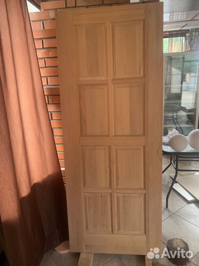 Двери из бука массив