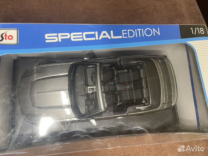 Модель 2010 Ford Mustang GT