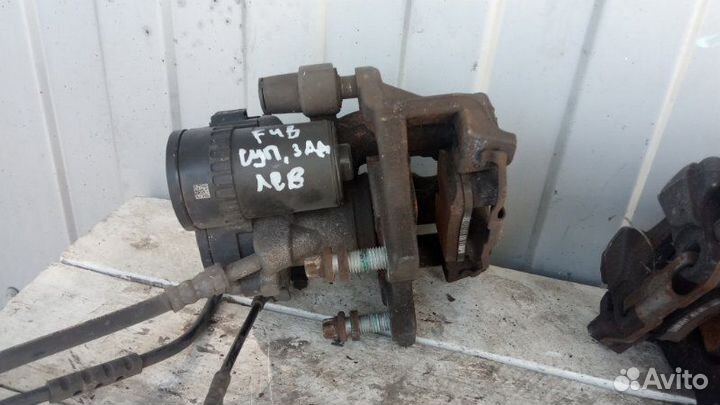 Суппорт тормозной задний левый Bmw X1 F48