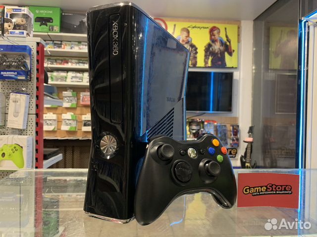 Xbox 360 S 250 GB Freebot 1439