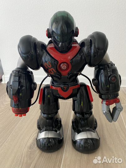 Робот на радиоуправлении