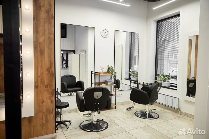 Бьюти-коворкинг в центре Екатеринбурга: готовый би