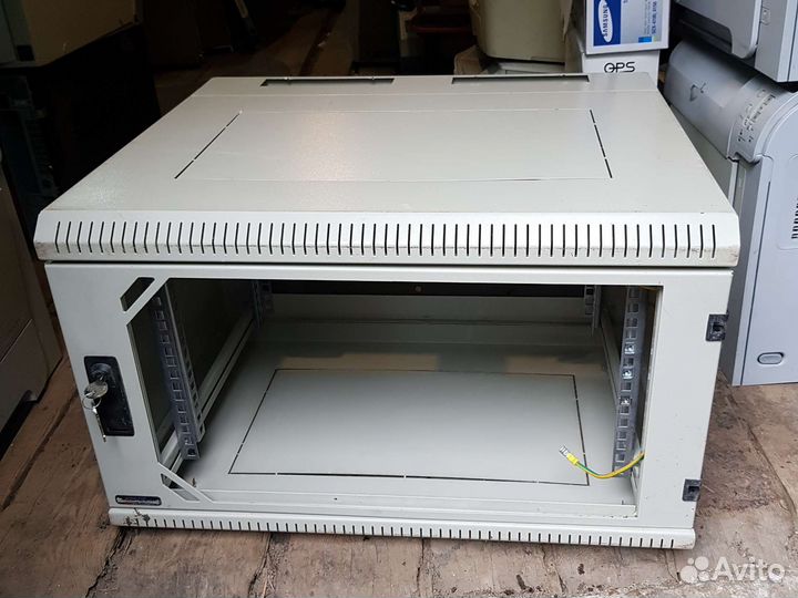 Шкаф телекоммуникационный 6 юнитов