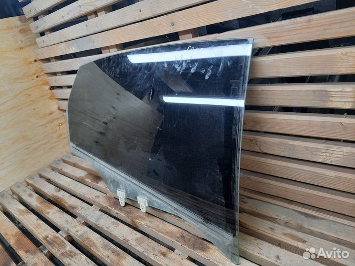 Nissan Teana J31 - стекло заднее правое