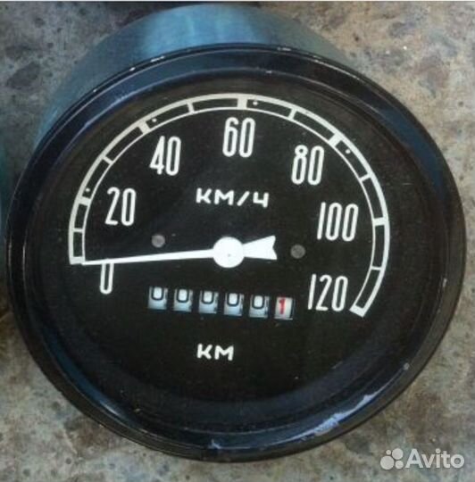 Автомобильные приборы.Спидометр.Давление