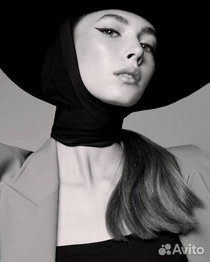 Визажист и стилист по прическам, бровист