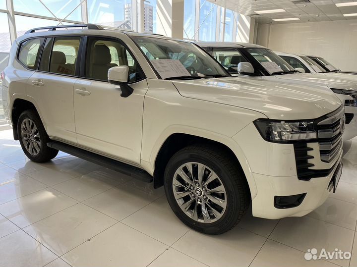 Toyota Land Cruiser 3.5 AT, 2022, 25 км