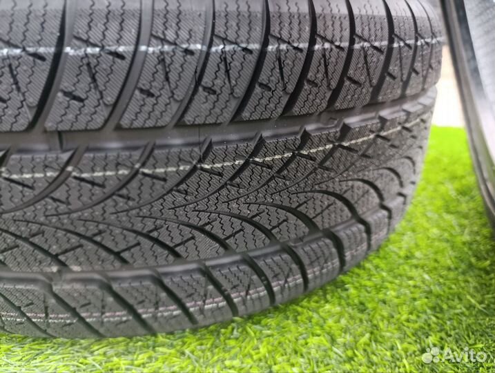 Triangle WinterX TW401 205/45 R17 88V