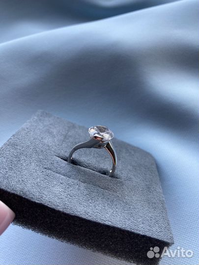 Кольцо бижутерия