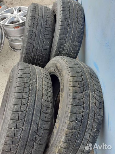 Michelin Agribib 235/65 R17 108D