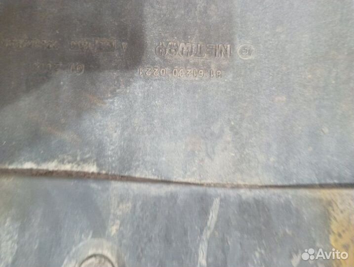 Крыло переднее задняя часть правое Man Tgl