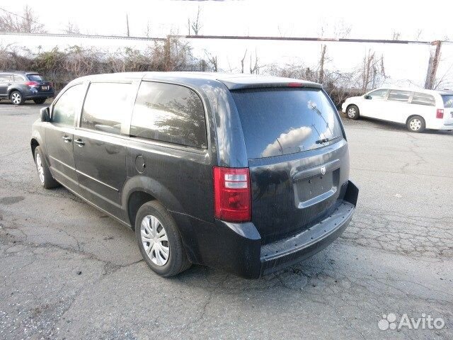 Разбор на запчасти Dodge Caravan 2008