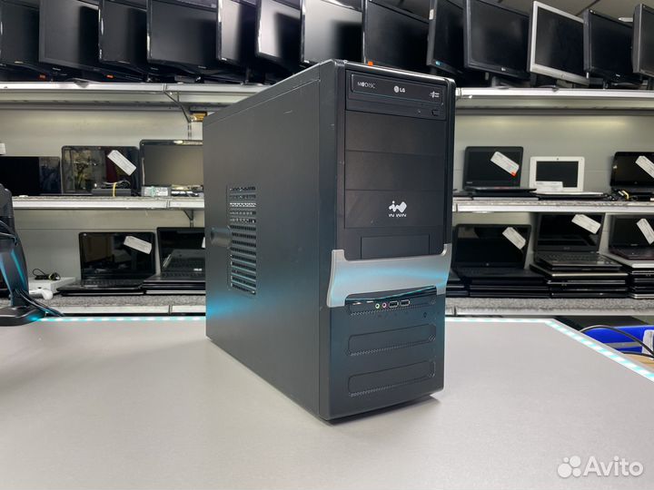 Intel Core i5/ 8Gb/ SSD/ HD Graphics/ Win 10