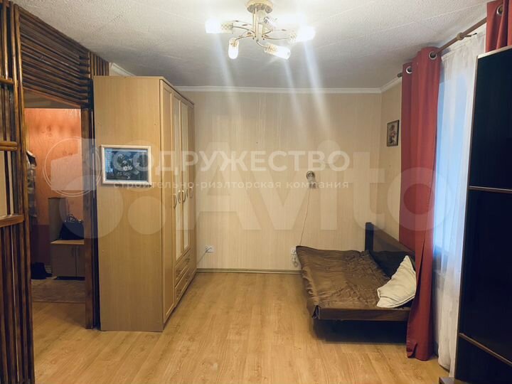 1-к. квартира, 30,5 м², 1/3 эт.