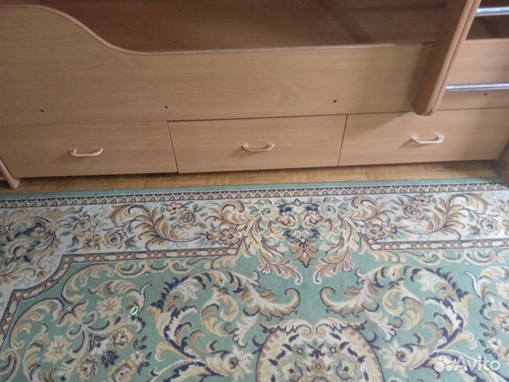 Двухъярусная кровать бу