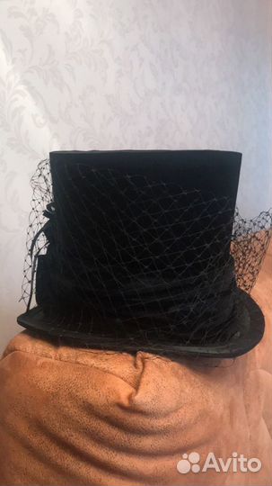 Шляпа женская (цилиндр)