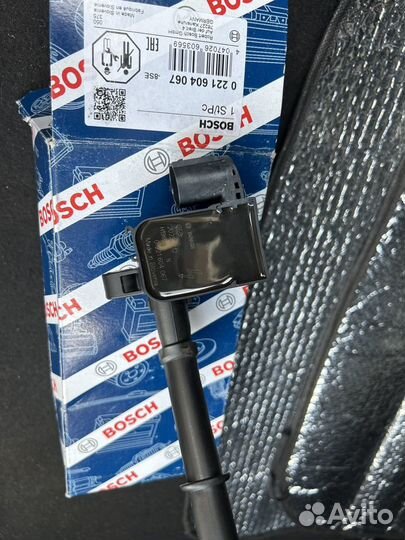 Катушка зажигания bosch 0221604067