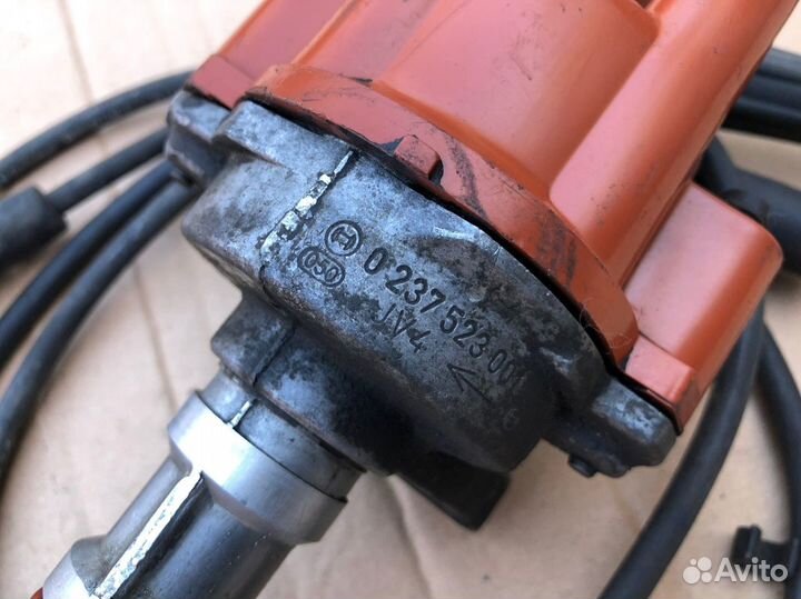 Трамблёр W124 M102 2.3