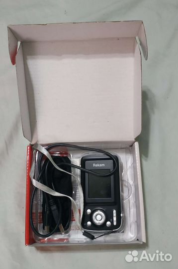 Цифровой фотоаппарат Rekam с флэшкой 16 Gb