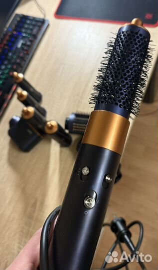 Стайлер dyson