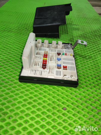 Блок предохранителей Renault Megane 2