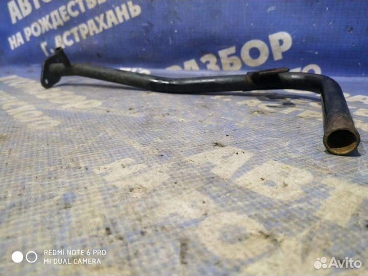Трубка помпы Ваз Жигули 2106 седан 2106 1993