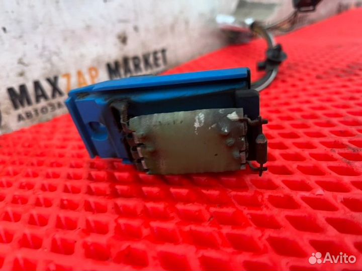 Резистор отопителя Ford Focus 1 1998-2005