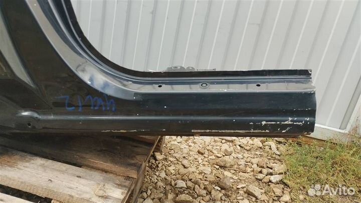 Крыло заднее правое Suzuki Grand Vitara 2011