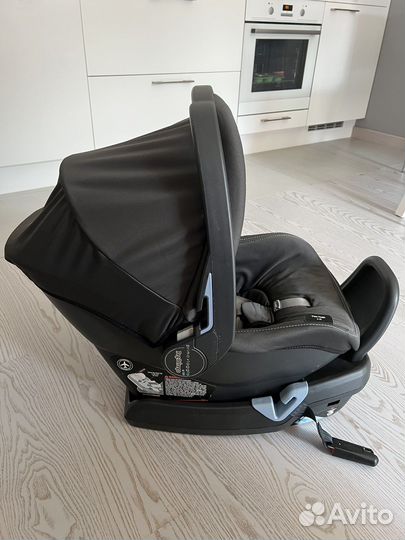 Автолюлька peg perego с базой