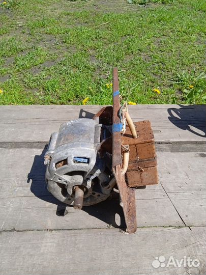 Электродвигатель 220в