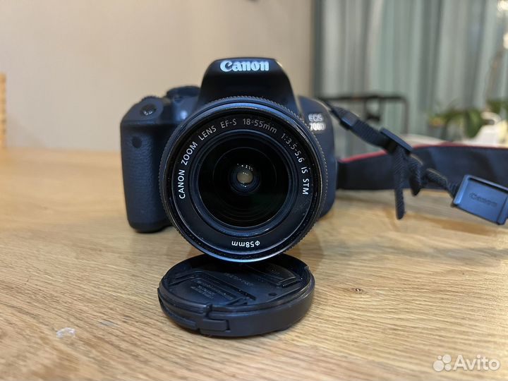 Canon EOS 700D Kit (EF-S 18-55 mm)