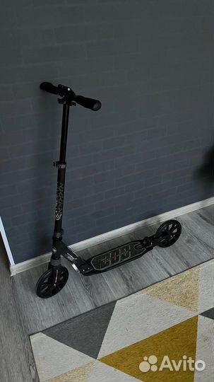 Самокат city scooter 200